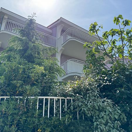 Apartmani Marija Klimno B Eksteriør bilde
