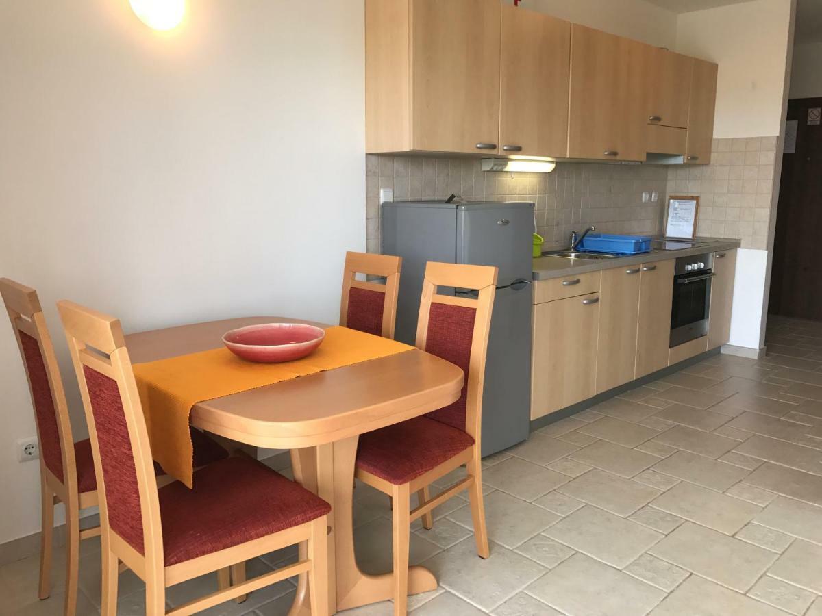 Apartmani Marija Klimno B Eksteriør bilde