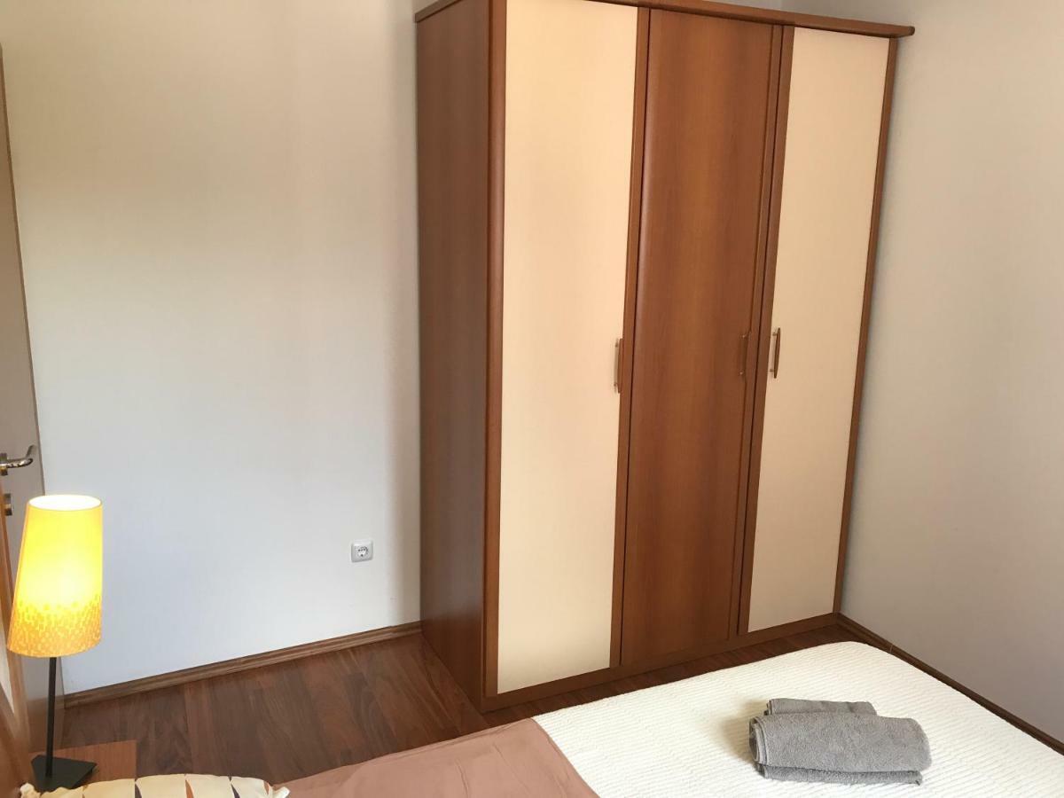 Apartmani Marija Klimno B Eksteriør bilde
