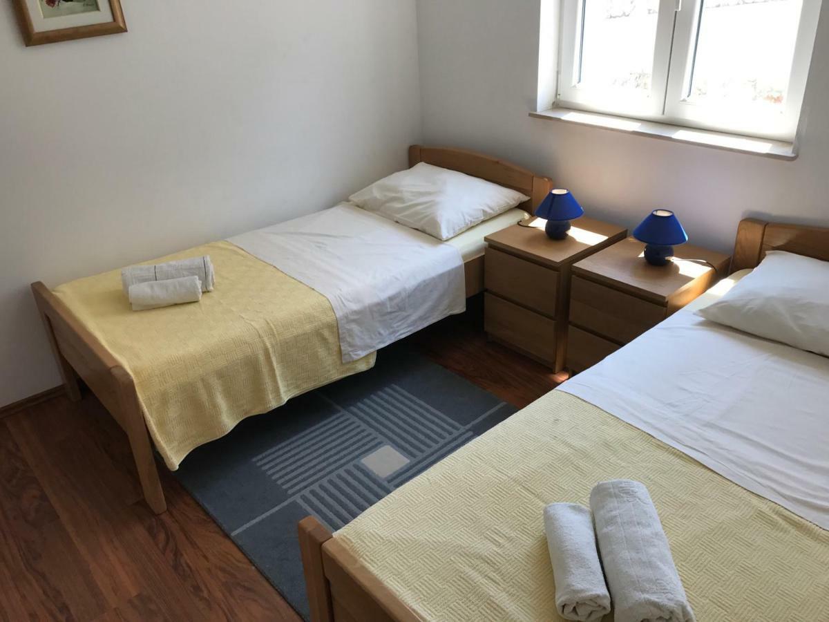 Apartmani Marija Klimno B Eksteriør bilde
