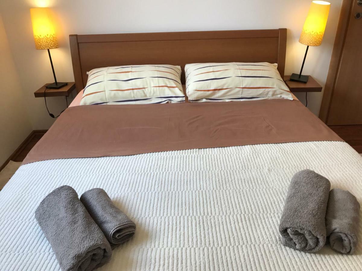 Apartmani Marija Klimno B Eksteriør bilde